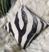 Load image into Gallery viewer, Hand-painted velvet cushions, ZEBRA black and white.
